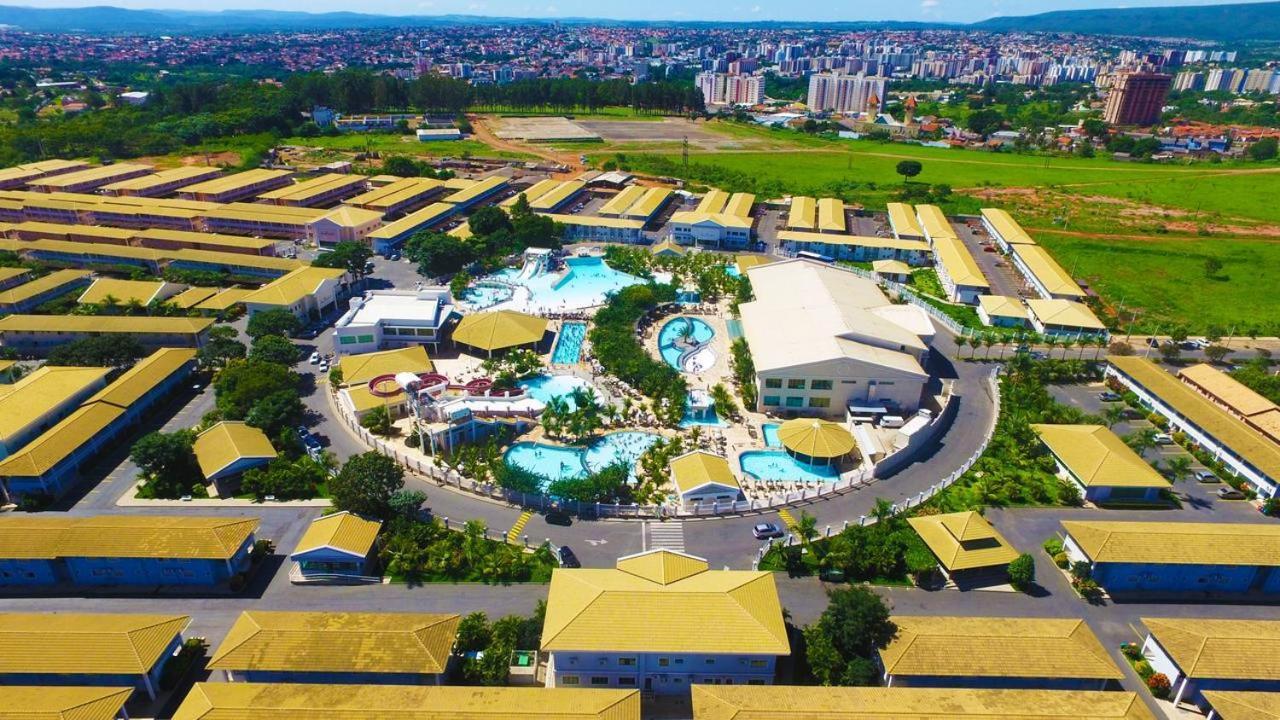 Lacqua Diroma V Apt Localizado Proximo A Portariaparque Aquatico Completo Nao Dispomos De Roupa De Cama E Banho Caldas Novas Buitenkant foto